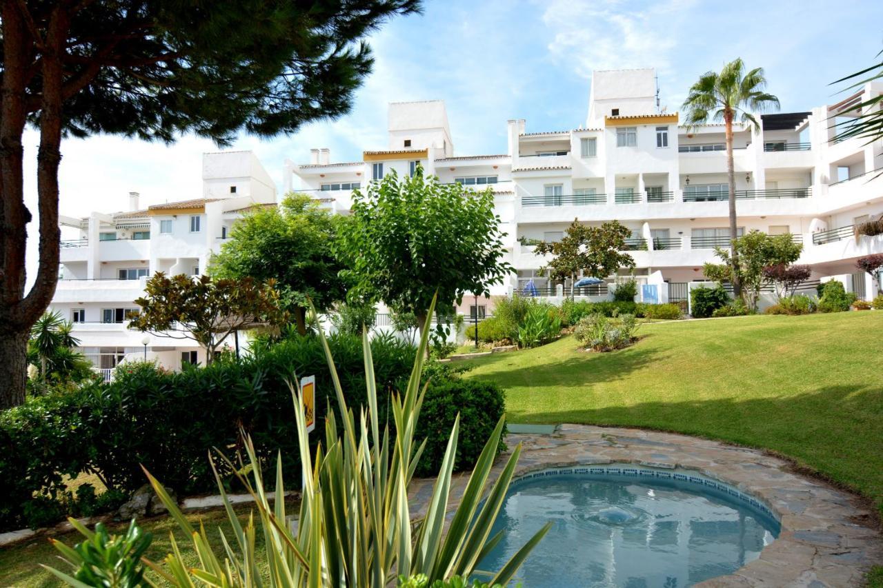 Playa & Beach Apartments Mijas Costa & Fuengirola By Alfresco Stays El Faro Exterior photo